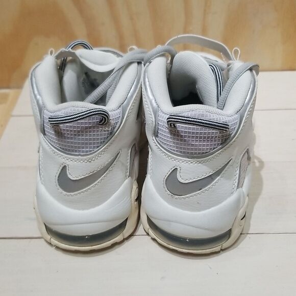 Nike AiR Uptempo 96. "Thank you Wilson" Women's Size 6 EU 36.5 - Picture 4 of 7